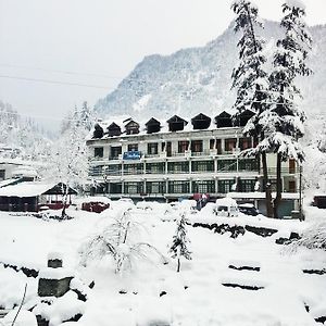 Hotel Satkar Residency - Riverside Old Manali